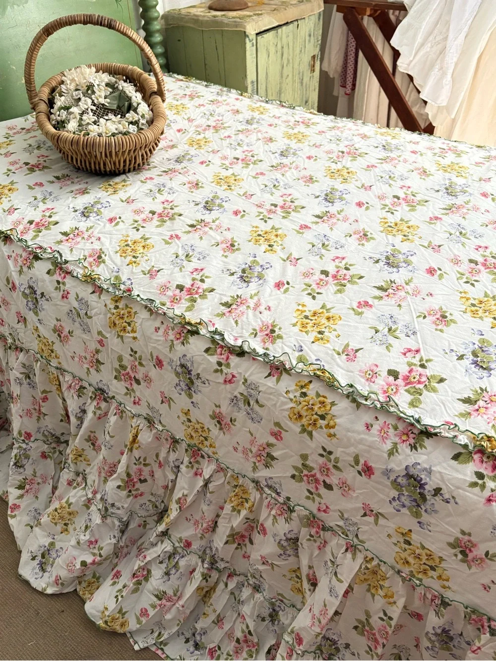 Vintage white Floral Ruffle Bed Spread Twin  - White with Pink & Yellow Flowers